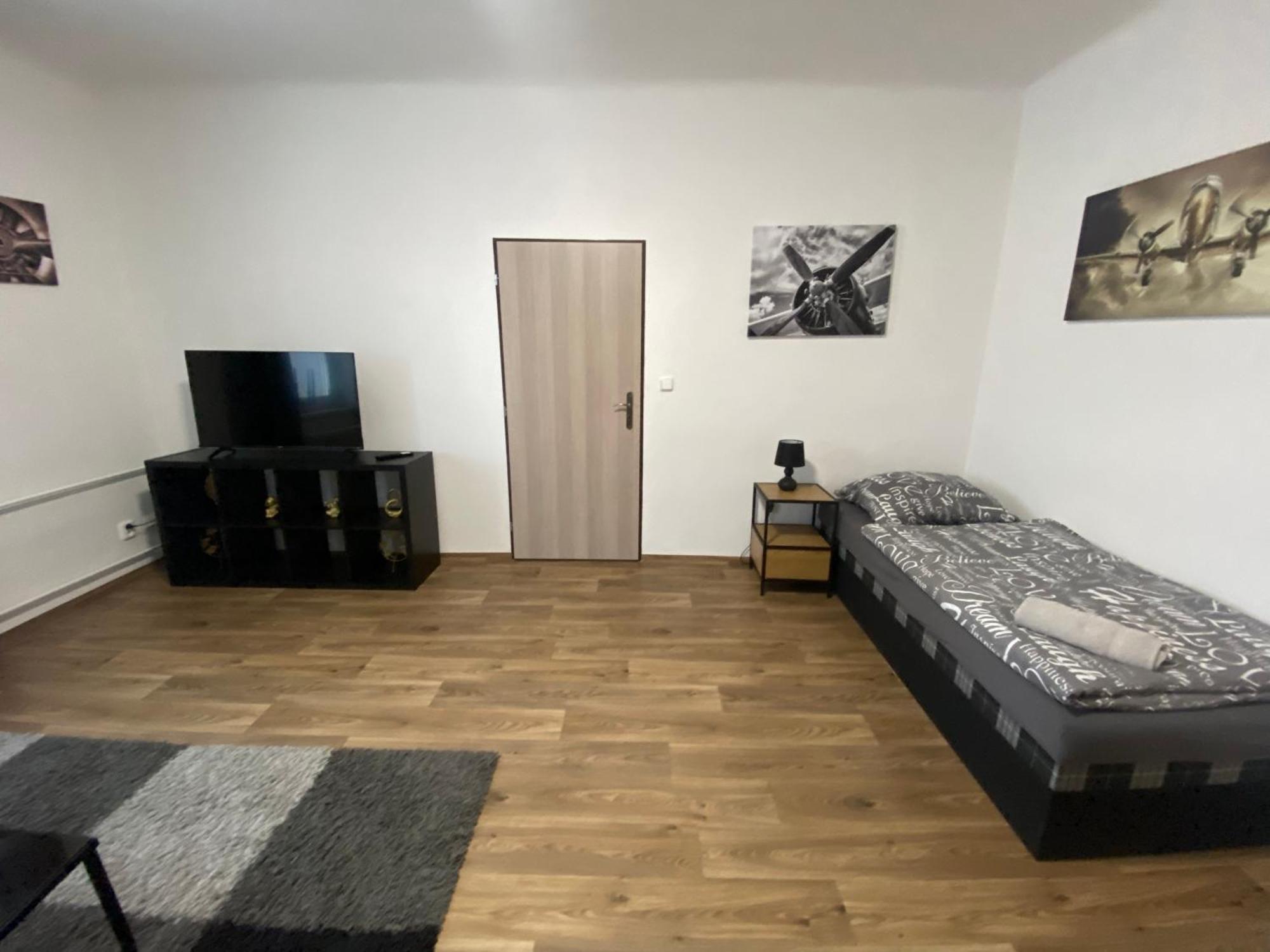 Cerna Ruze - Apartman 3 Plzeň Dış mekan fotoğraf